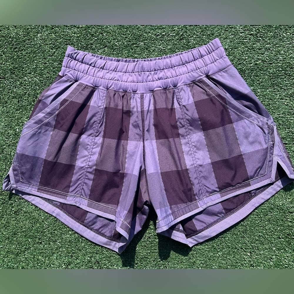 Lululemon Shake & Break Purple Gingham Pattern Lined Shorts Women’s Size 4